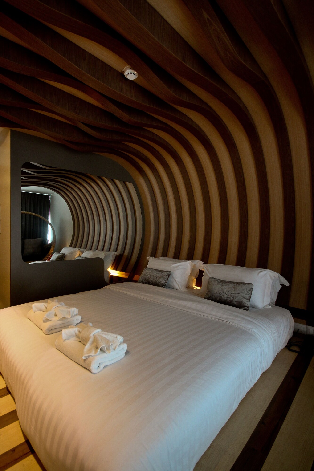 Cocoon, Studio, King Bed