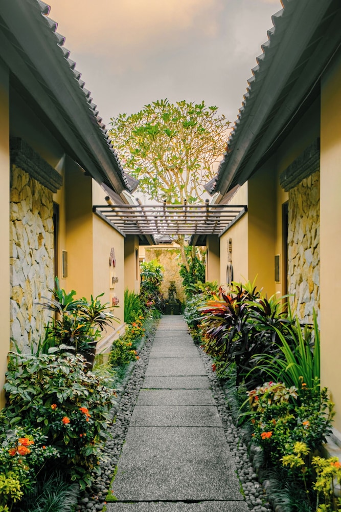 Barong Resort Ubud by Puri Signatures 67/72