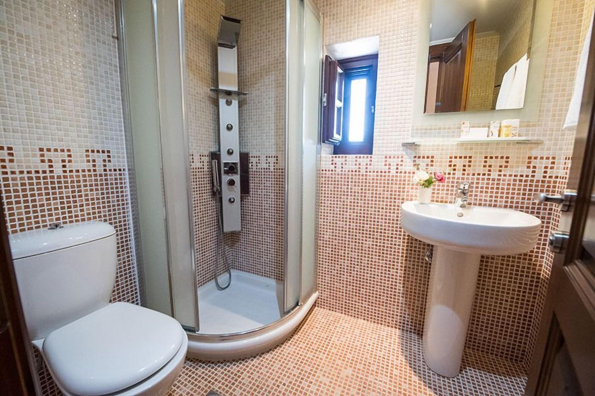 Petritis Guest House 26/28
