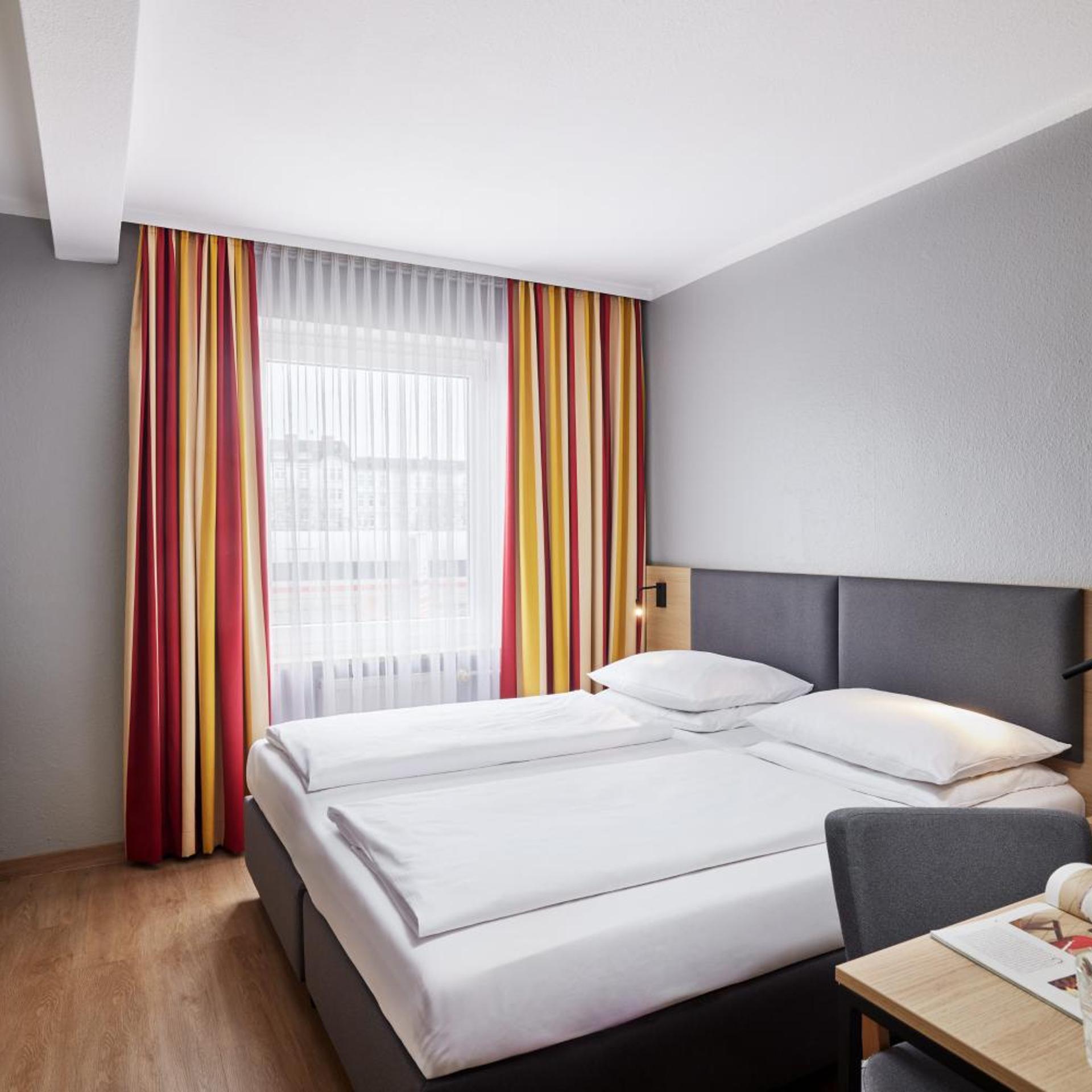 Standard, Double Bed