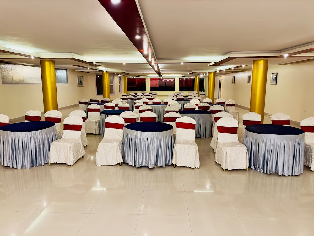 HOTEL PLEASANT STAY 32/34