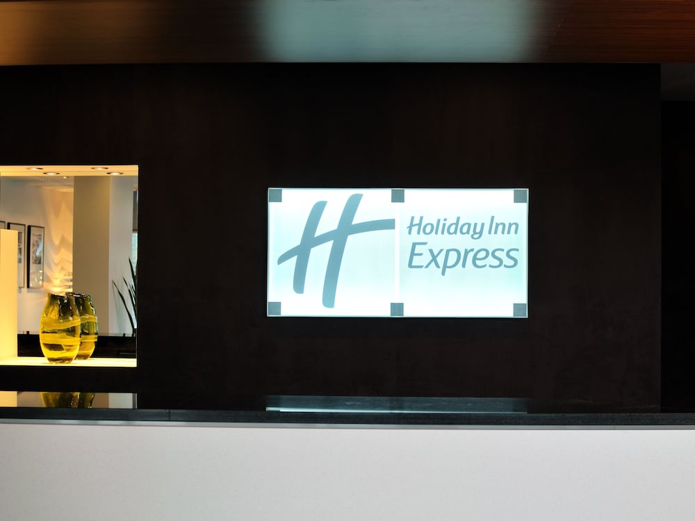 Holiday Inn Express London Heathrow T5 写真2