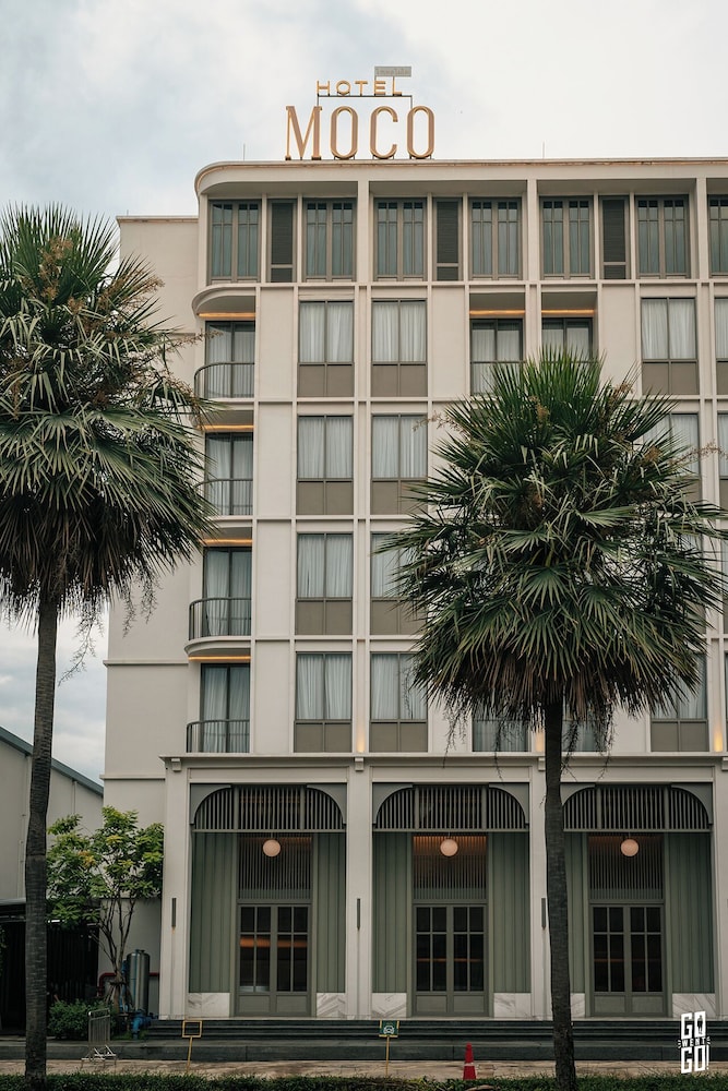 Hotel MOCO 2/35