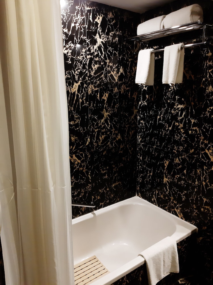 Trinity Hotel Bengaluru 29/78