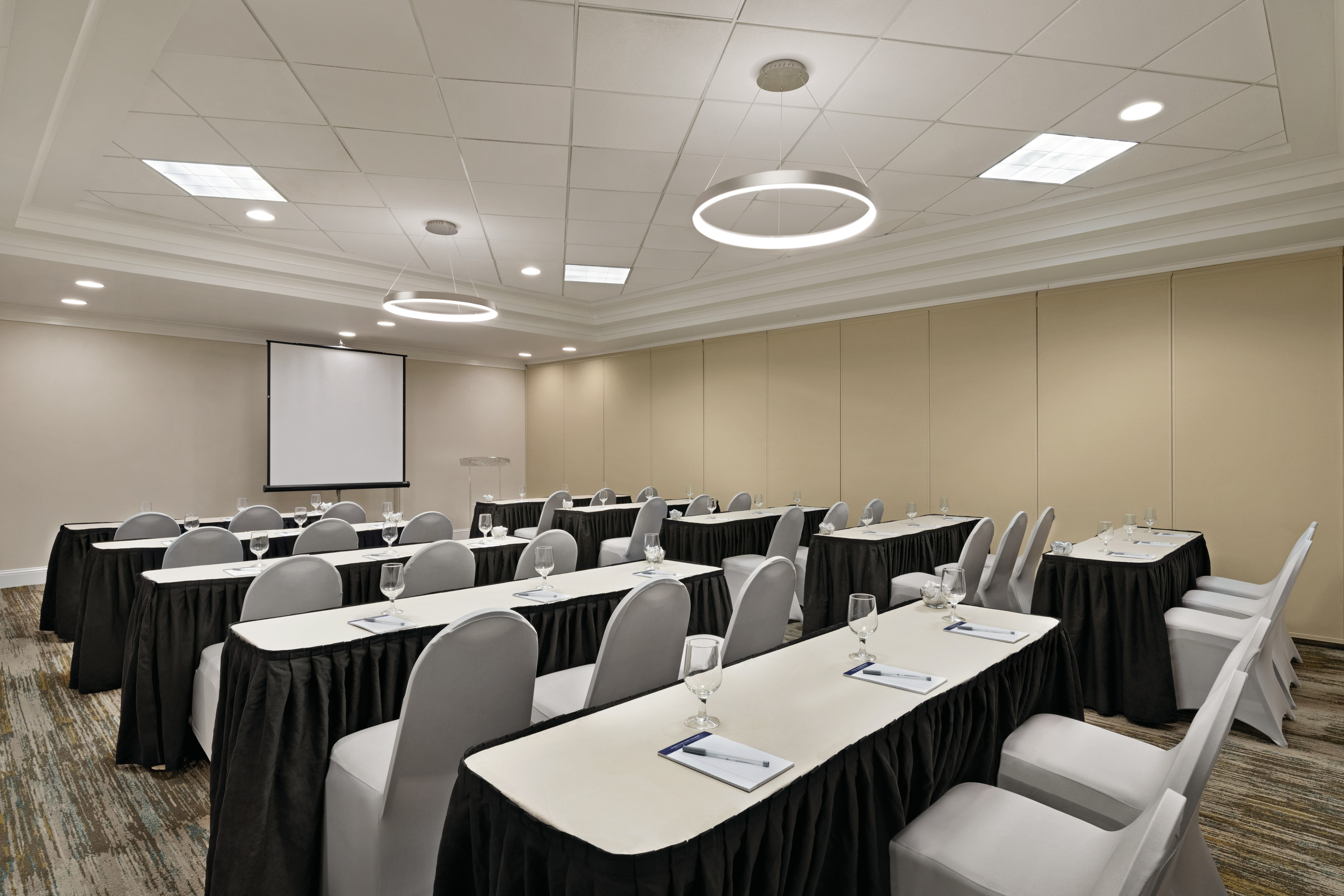 Hilton Garden Inn Oxford Anniston 51/59