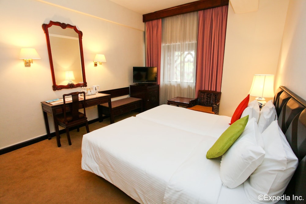 Hotel Grand Pacific 25/70