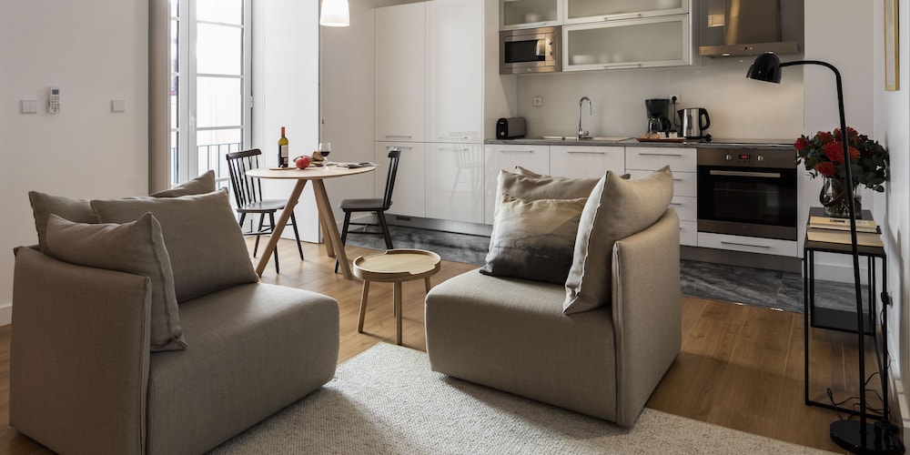LISBON SERVICED APARTMENTS BAIXA CASTELO 46/74