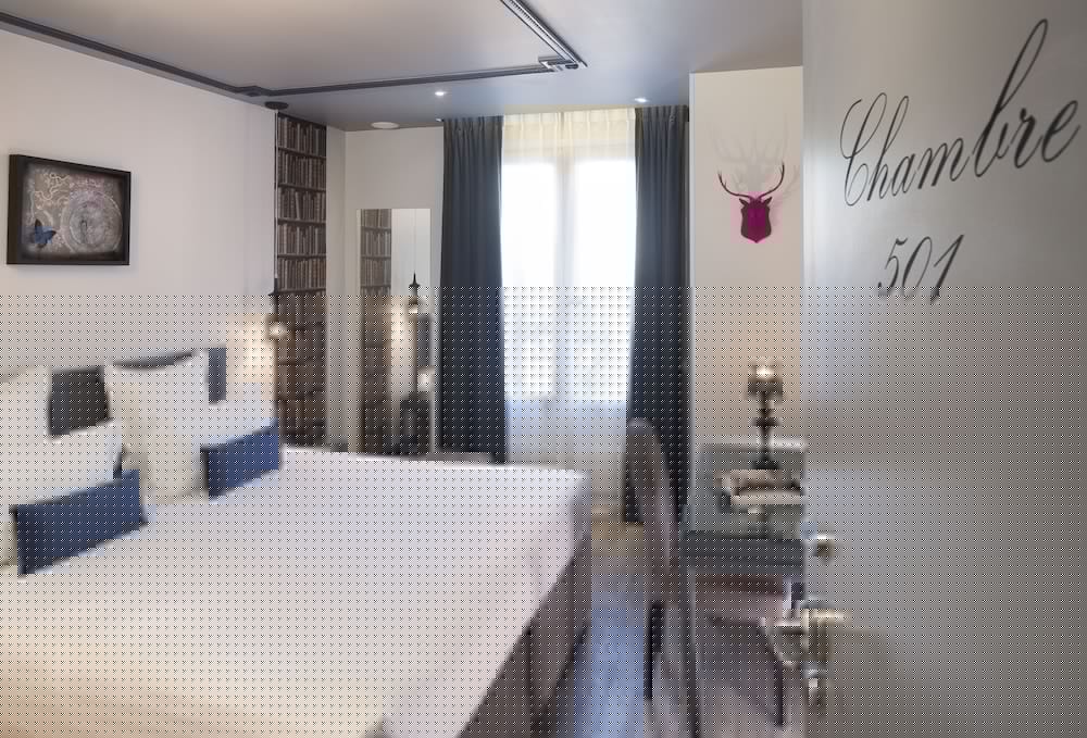 Hotel Mademoiselle 10/50