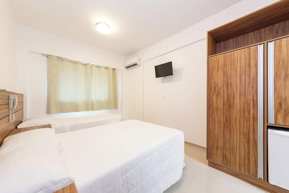 Slim Hotel Sao Jose Zion 20/64