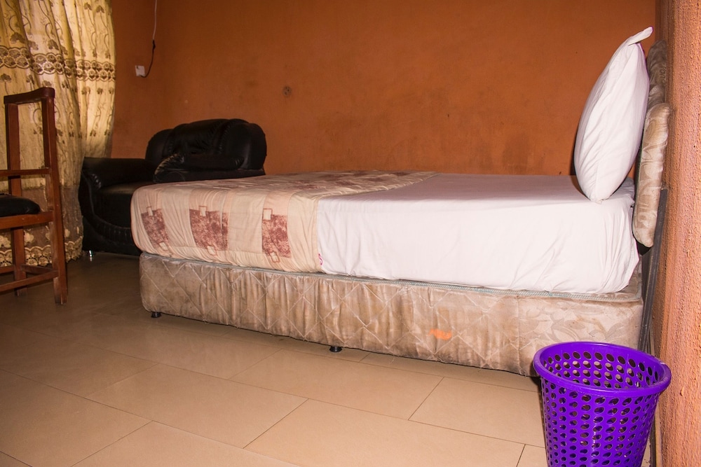 Jolac Hotel And Suites 13/44