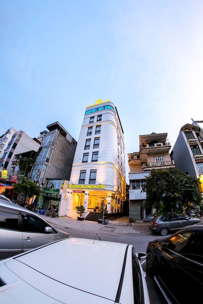 Louisland Hotel 2/61