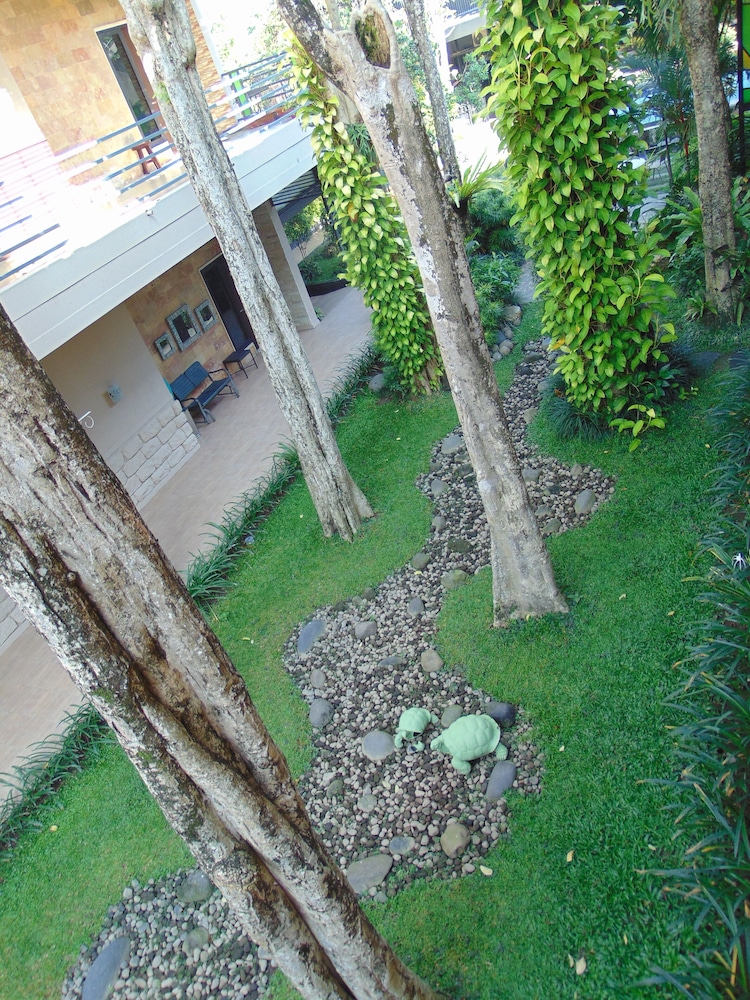 Savita Garden Inn 10/44