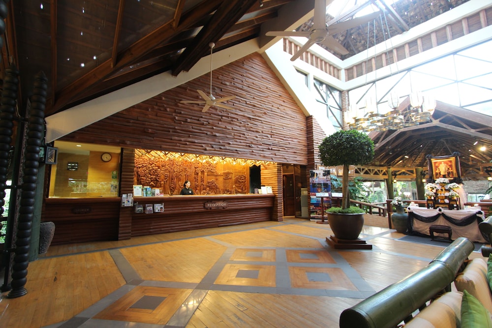 Sunset Park Resort And Spa 18/75
