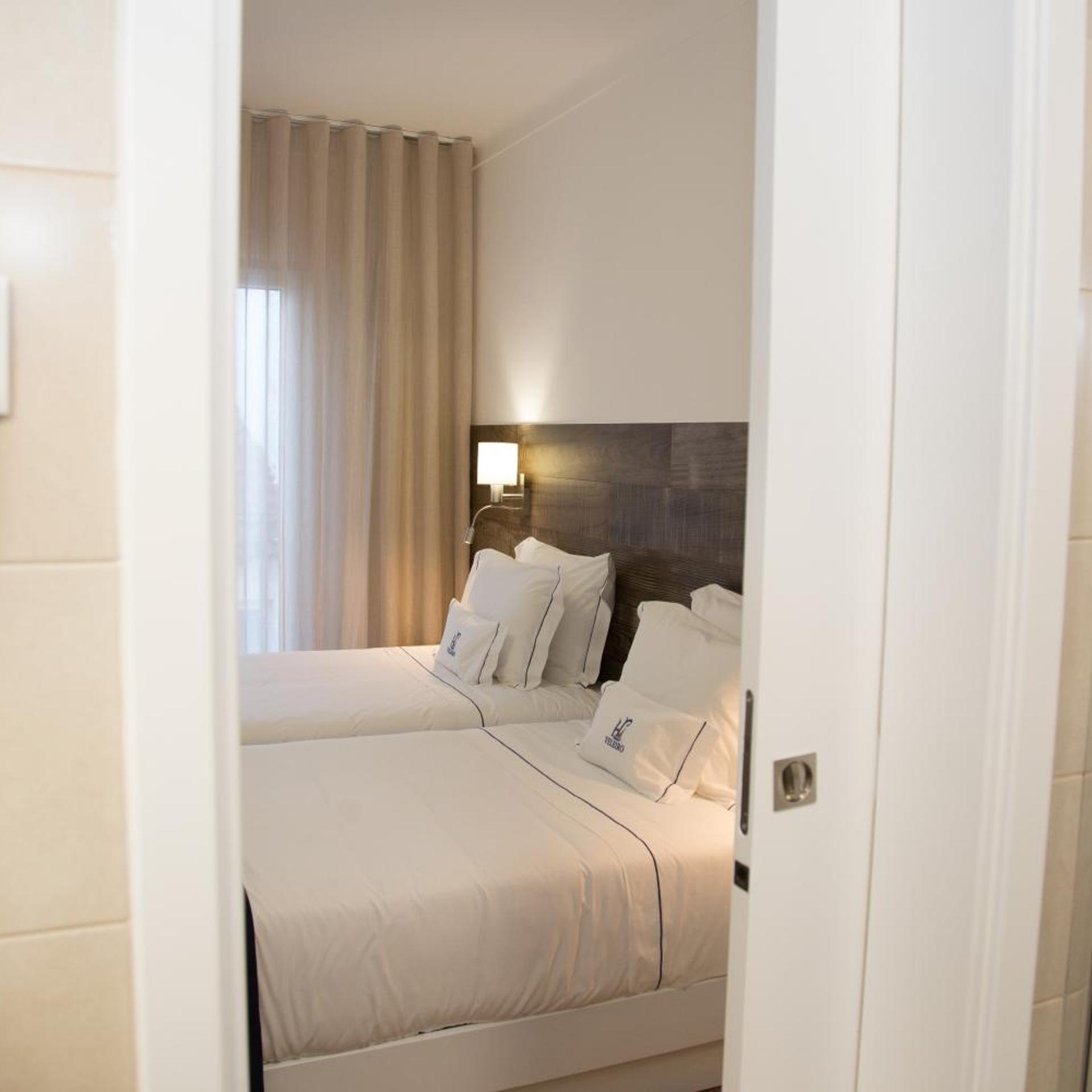 Veleiro Hotel 8/50