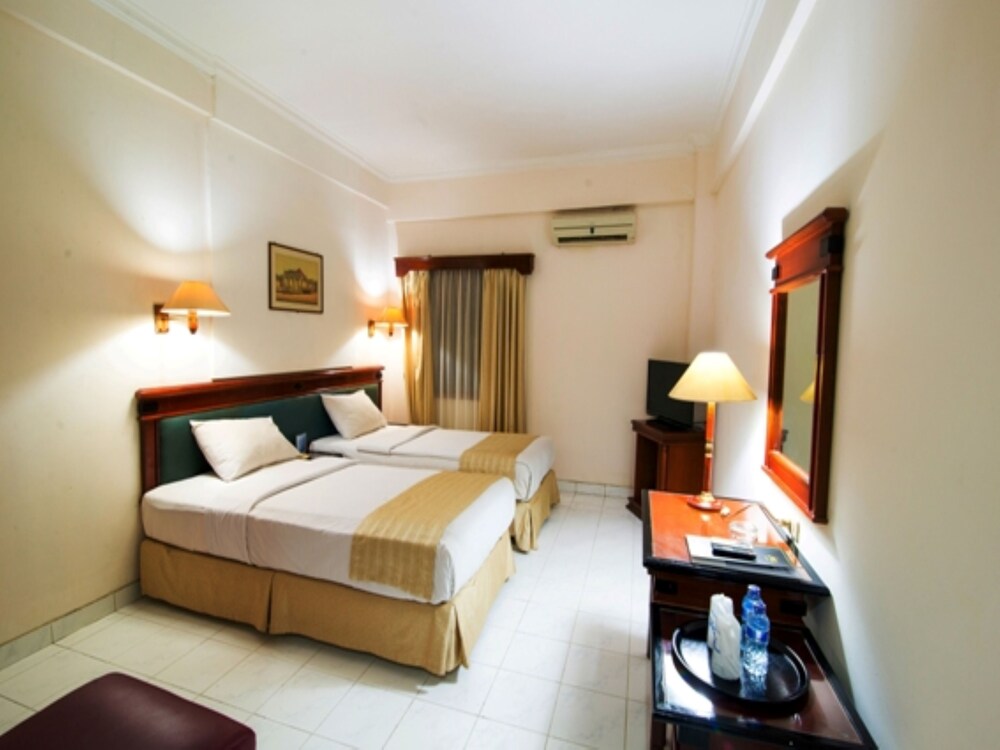 SUPERIOR, DOUBLE BED