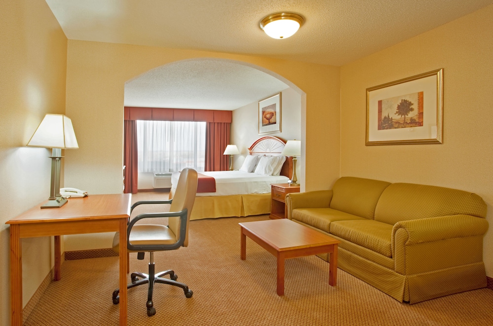 Holiday Inn Express Hotel Suites Logansport 64/70