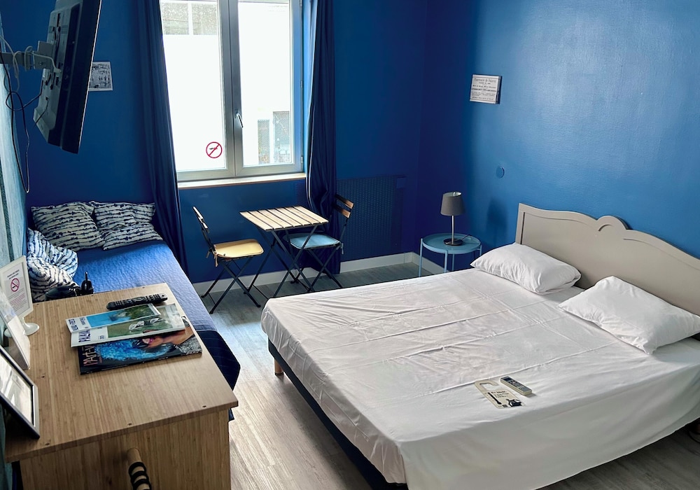Hotel du petit baigneur 12/50