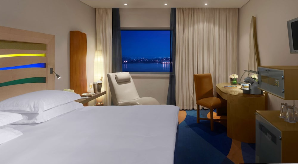 Radisson Blu Liverpool 23/69