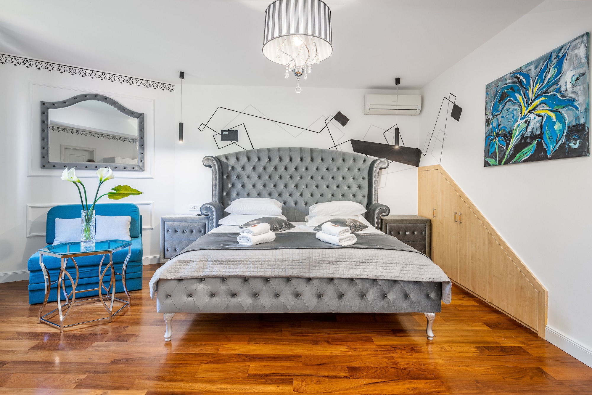 غرفة كومفورت بسرير كوين بإطلالة على المدينة، Galeria Valeria Seaside Downtown - MAG Quaint & Elegant Boutique Hotels 4/7