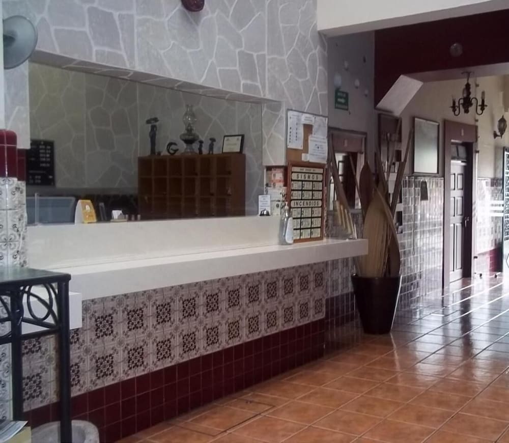 Hotel El Carmen 13/59