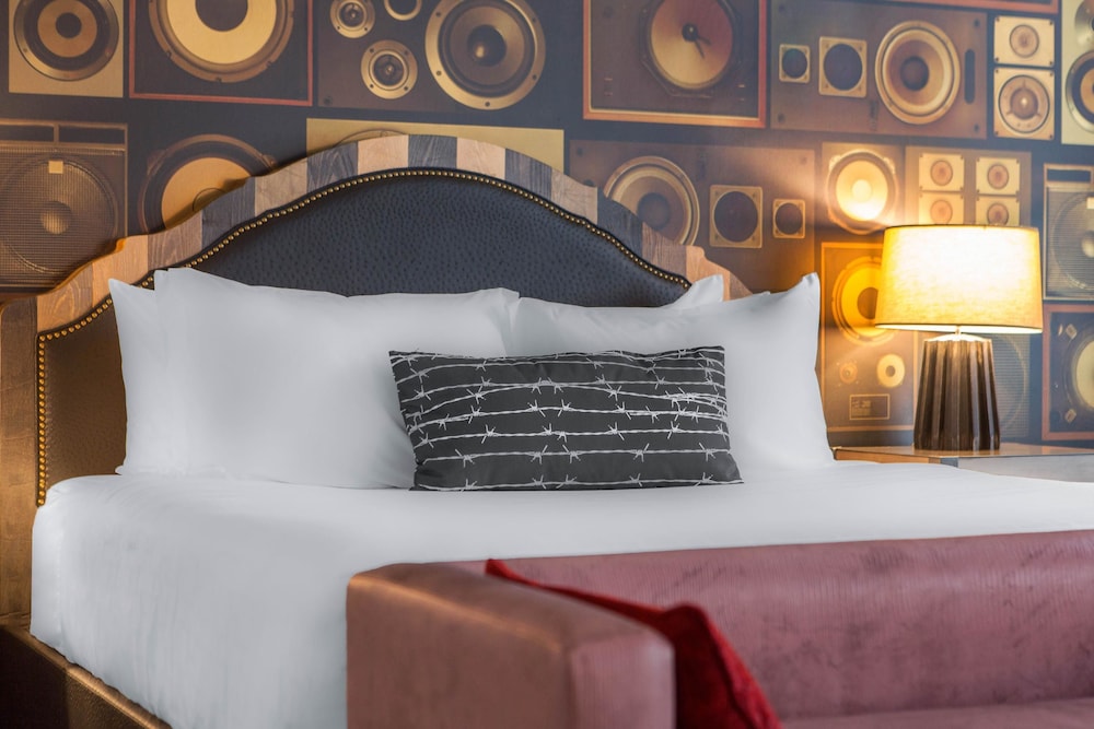 Cambria Hotel Nashville Downtown 25/56