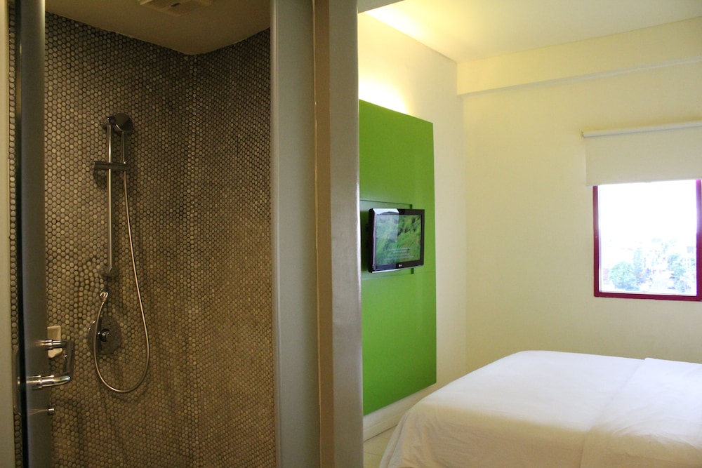 Pop! Hotel Sangaji Yogyakarta 12/24