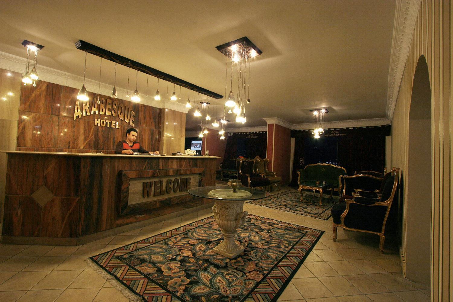 Arabesque Hotel 10/40