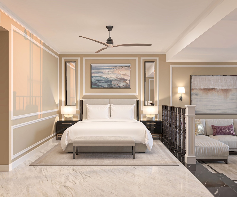 SKYPOOL SUITE + BUTLER