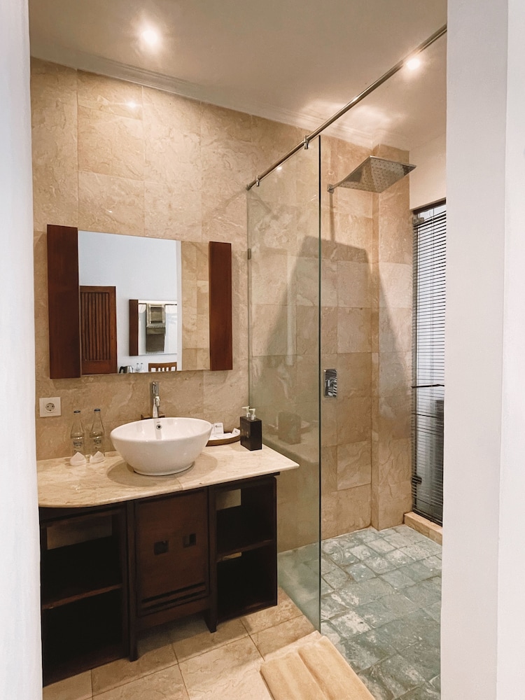 Villa Sonia 66/69