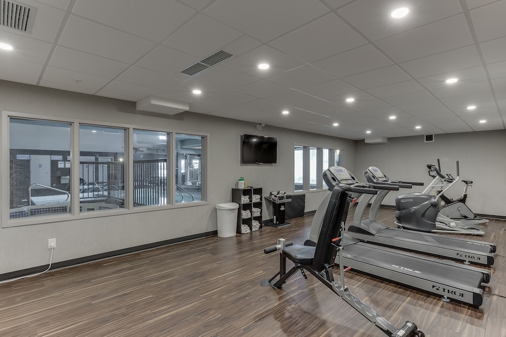 Home Inn Suites Saskatoon South 41/66