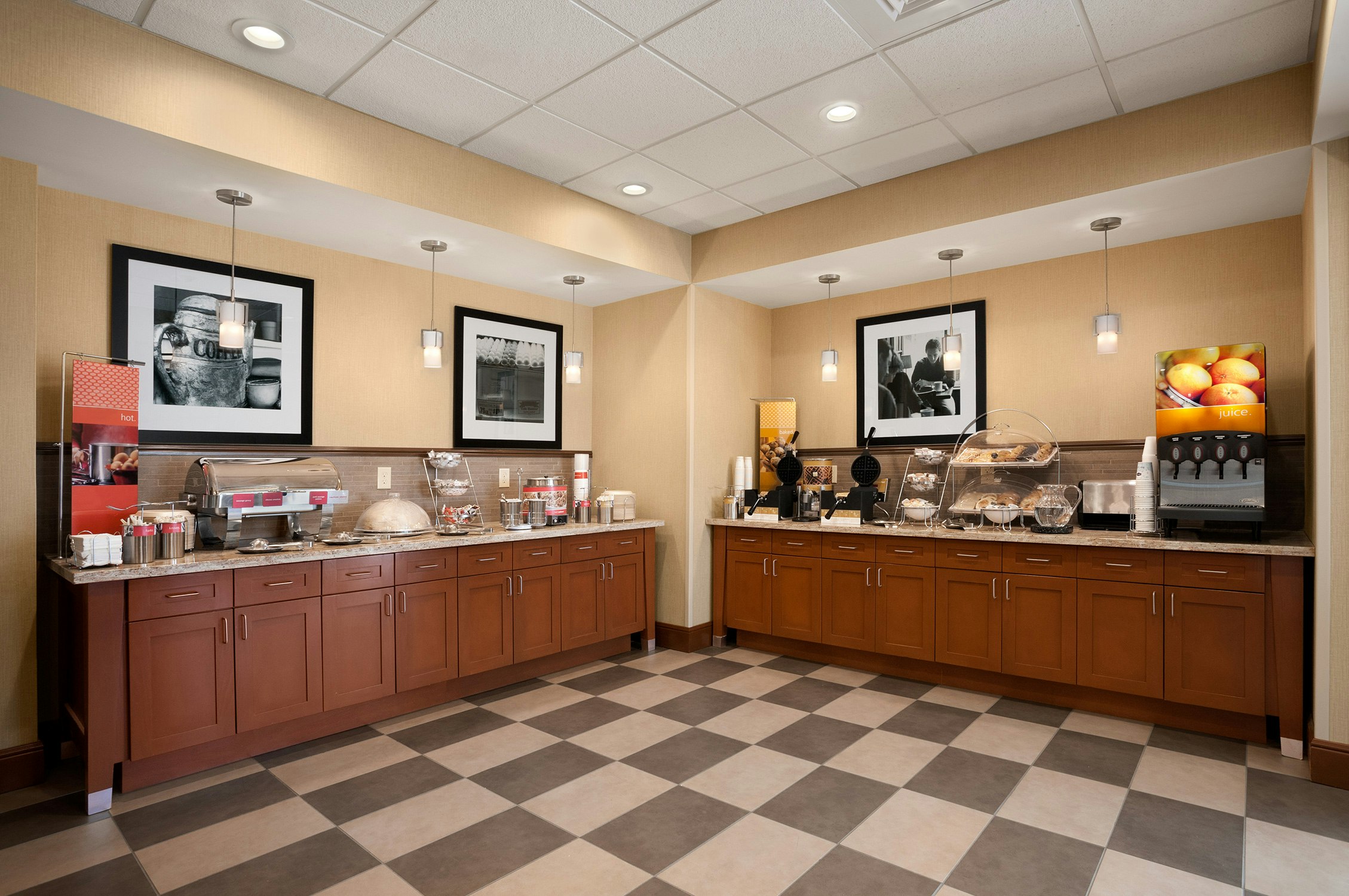 Hampton Inn Magnolia 10/33