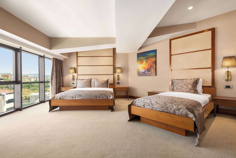 Days Hotel by Wyndham Istanbul Maltepe 16/69