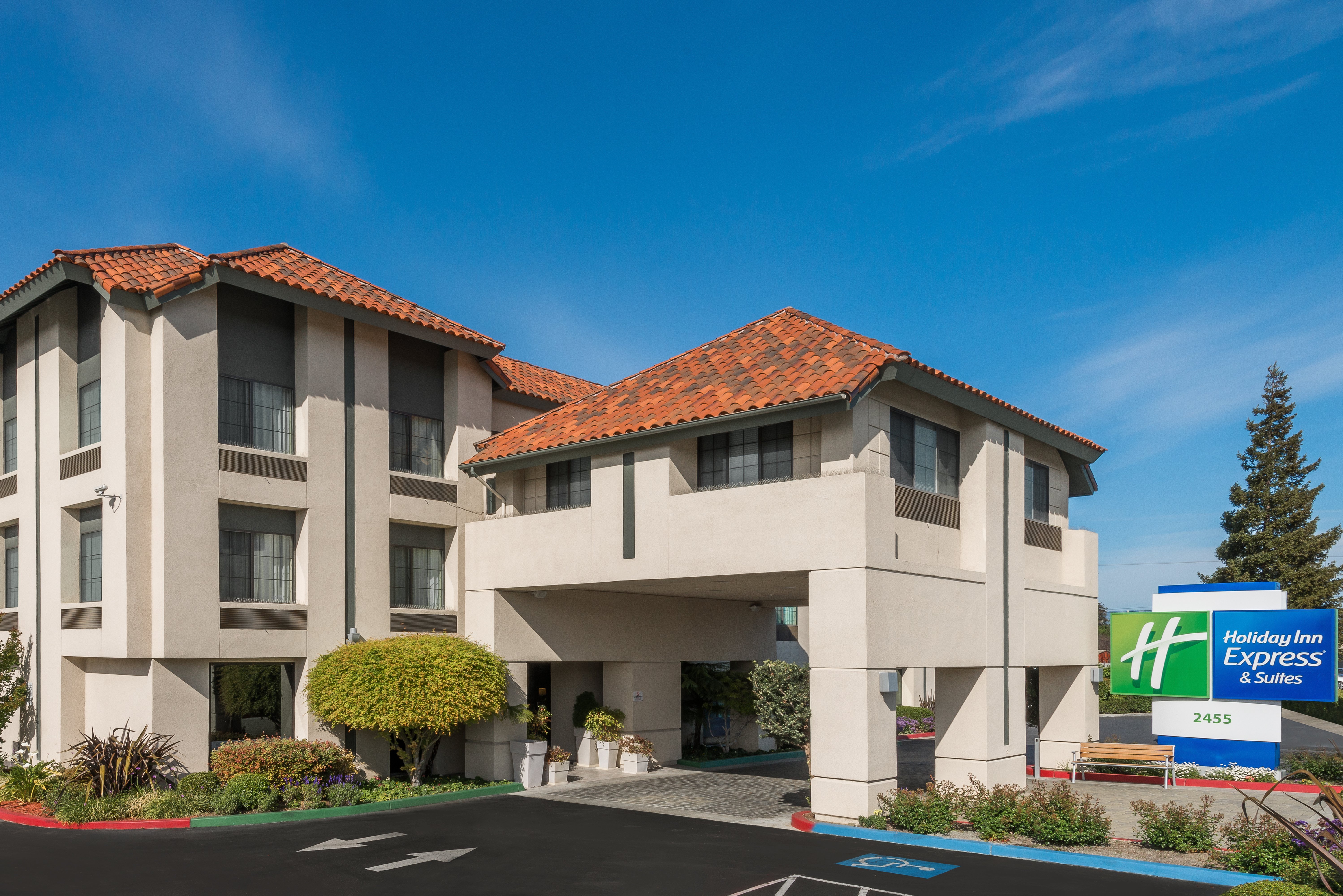 Holiday Inn Express Hotel Suites Santa Clara Silicon Valley 11/75