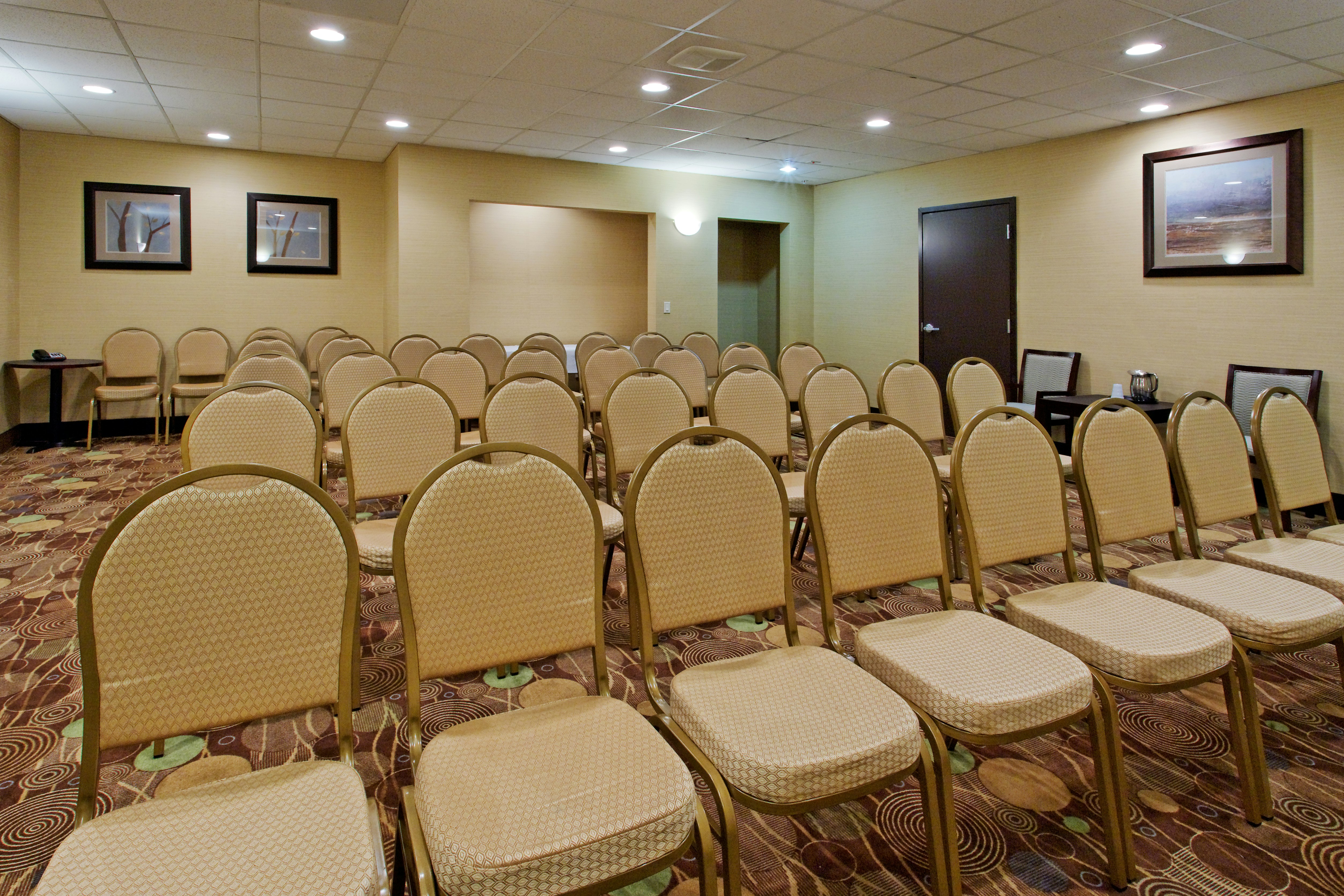 Holiday Inn Express Benicia 47/56
