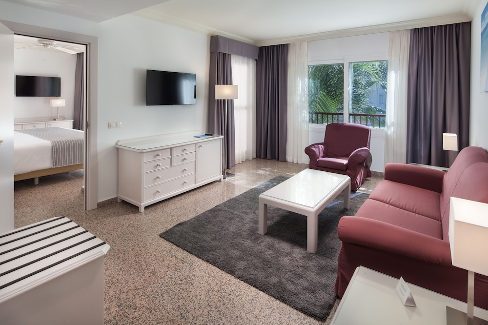Hotel Mac Puerto Marina 28/49