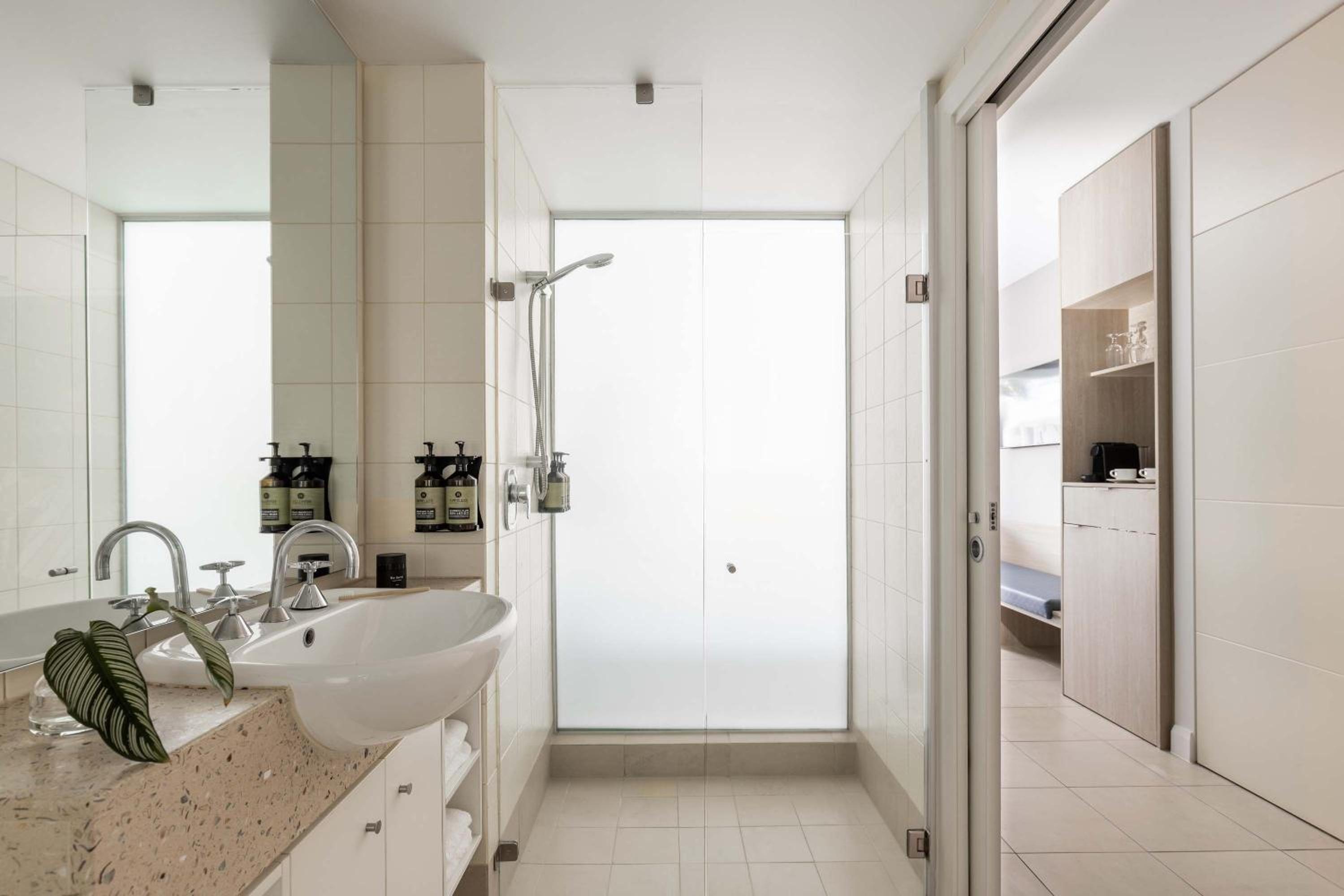1 Bedroom, Penthouse, Apartment, Garden View