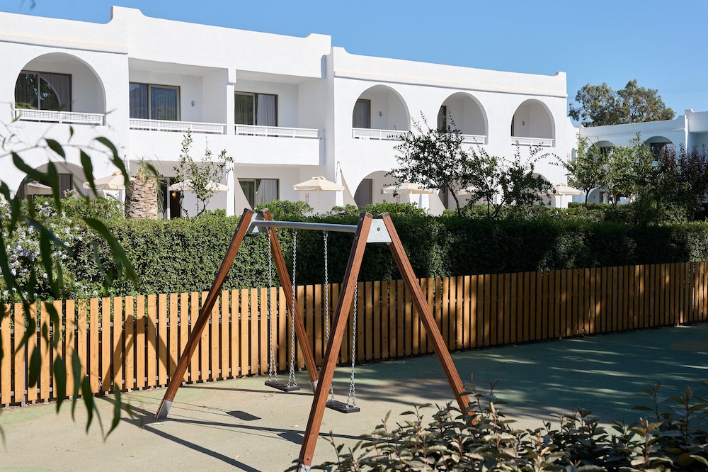 Atlantica Akti Zeus Hotel 58/64