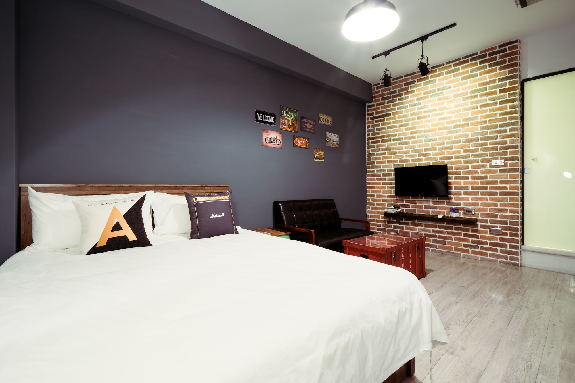 COMFORT, DOUBLE BED
