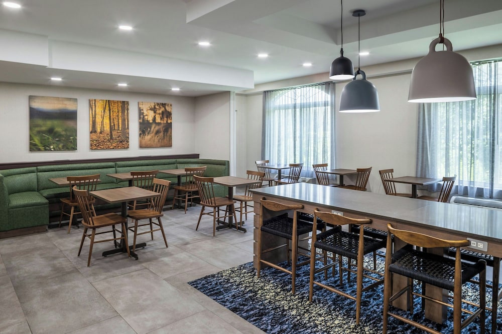 Fairfield Inn Suites Butler 40/50