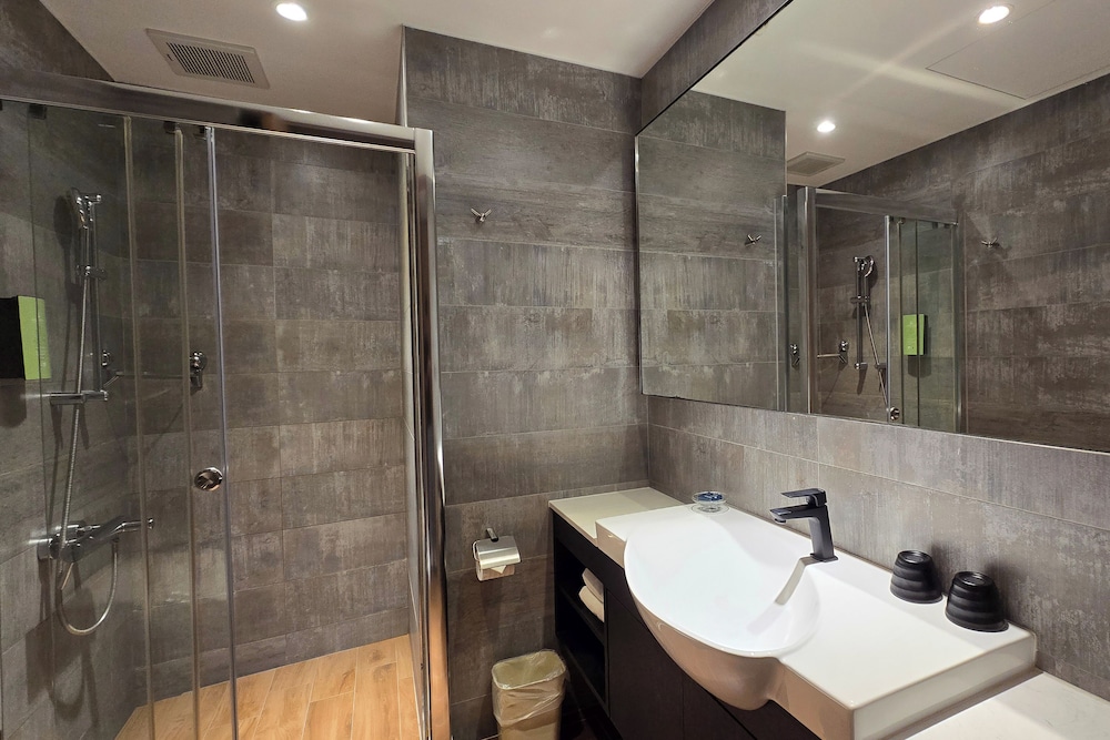 HOTEL R14 32/62