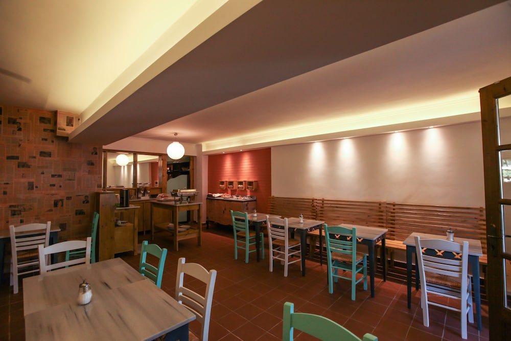 Ammon Garden Hotel 21/35