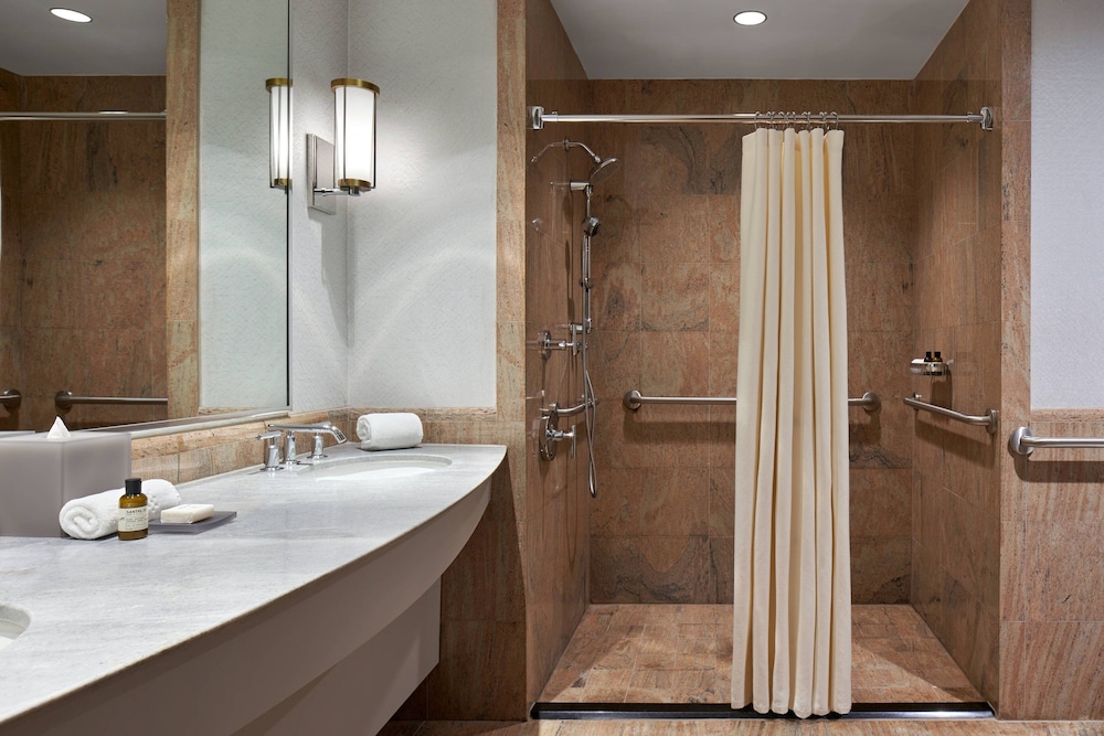 The Opus Westchester, Autograph Collection 8/37