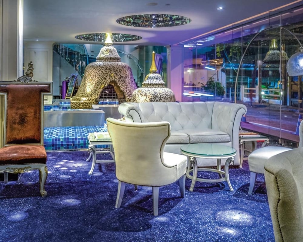Night Hotel Bangkok (formerly Dream Hotel Bangkok) 60/81