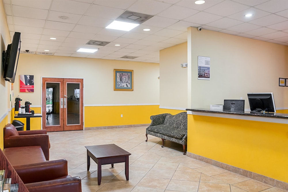 Lobby at Motel6 New Orleans, LA - Near Downtown, NEW ORLEANS - LA
