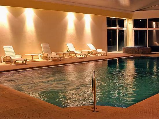 HOTEL NIRVANA RESORT AND SPA 24/27