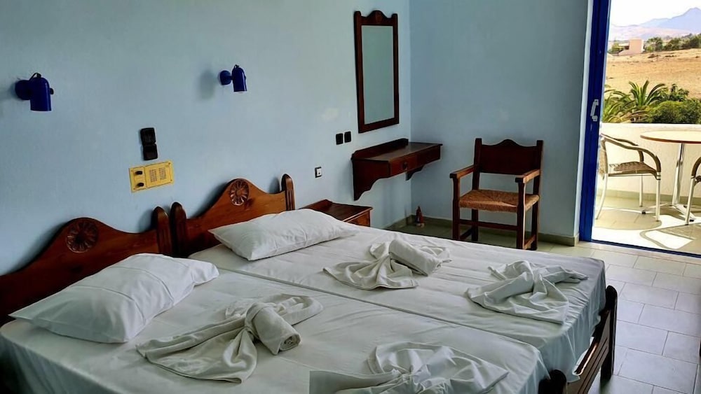 Room at Stella Beach Hotel, MYLOPOTAMOS