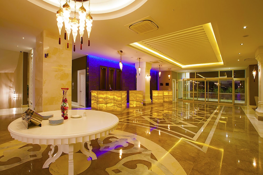 Diamond Elite Hotel and Spa - Adults Only 16 Plus 6/50