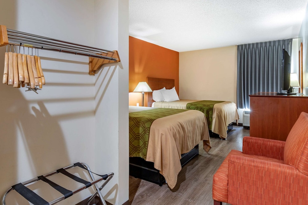 Econo Lodge Saint Stephen 25/37