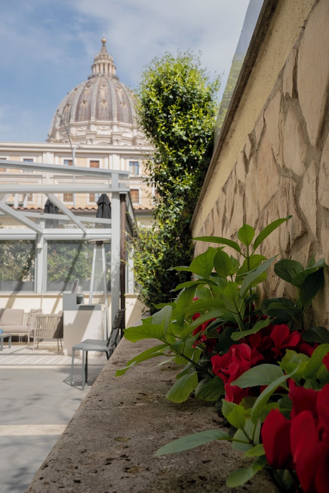 Elle Boutique Hotel 28/33