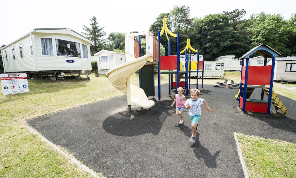 Combe Martin Beach Holiday Park 30/48